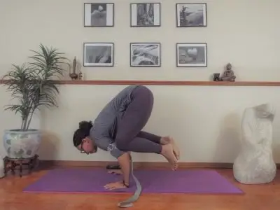 yoga strap crow